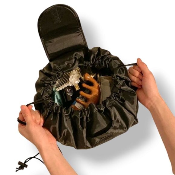 Cosmetic Bag - Picture 4 of 6